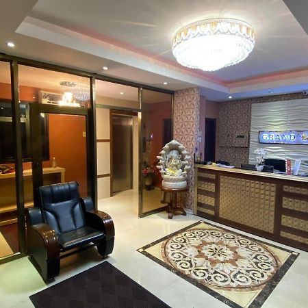 Grand Diamond Hotel Trinidad Piarco Eksteriør billede