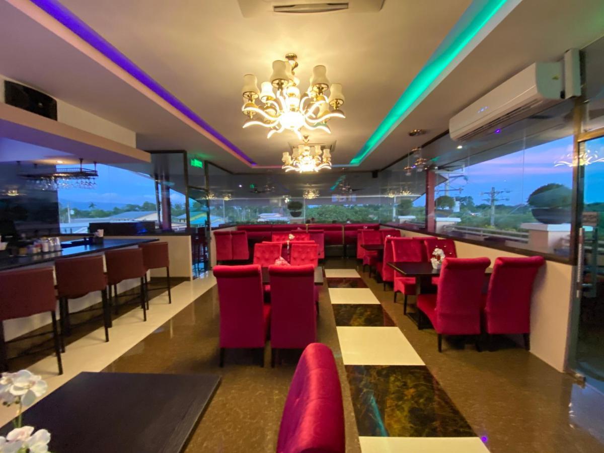 Grand Diamond Hotel Trinidad Piarco Eksteriør billede